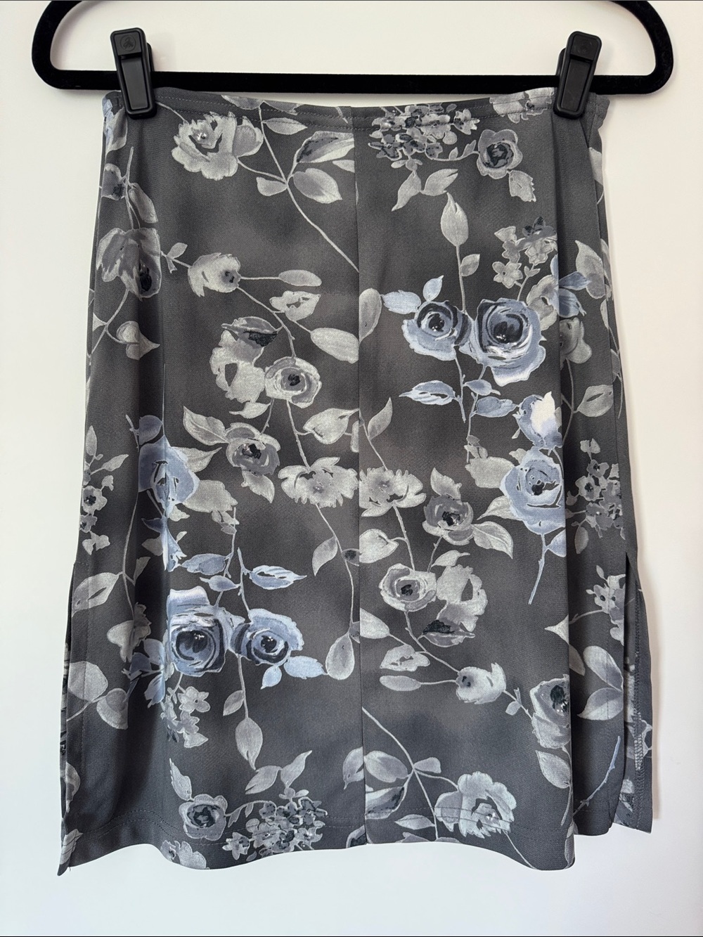 Wrapper Gray A-Line Skirt with Light Blue Floral Print - Picture 3 of 8
